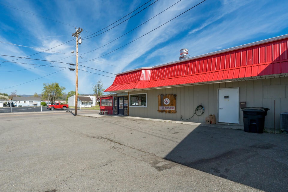 Photo #18: 201 Church Street