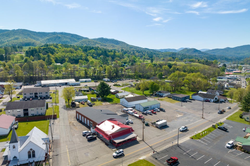 Photo #20: 201 Church Street