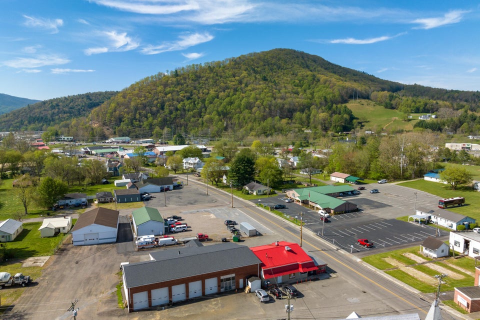 Photo #24: 201 Church Street