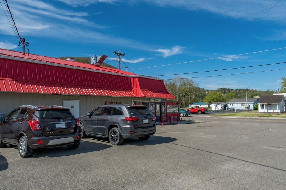 Photo #8: 201 Church Street