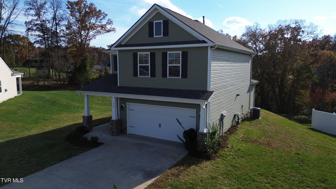 Photo #29: 220 Crockett Drive