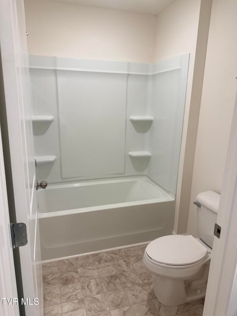 Photo #17: 220 Crockett Drive