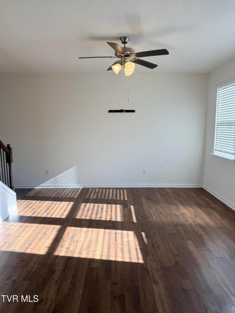 Photo #8: 220 Crockett Drive