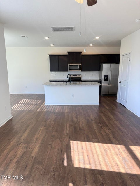 Photo #3: 220 Crockett Drive