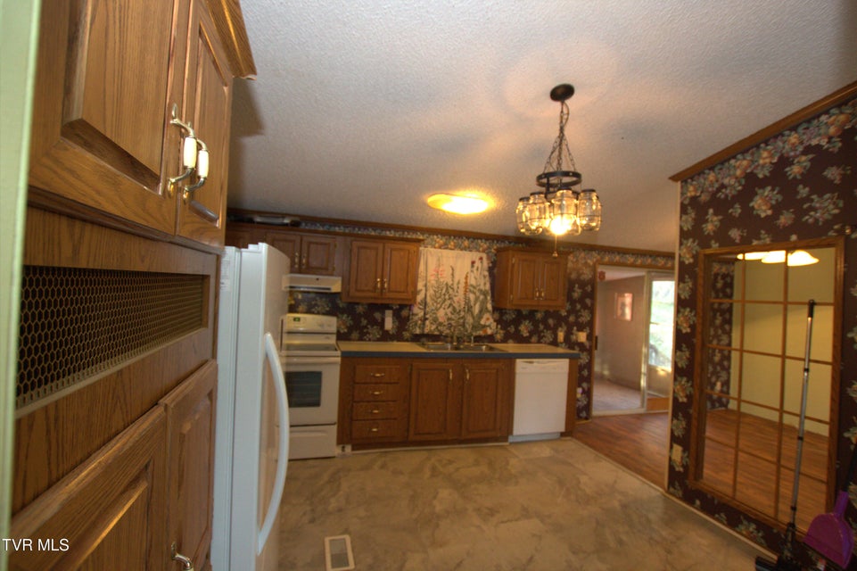 Photo #24: 421 Haw Ridge Road