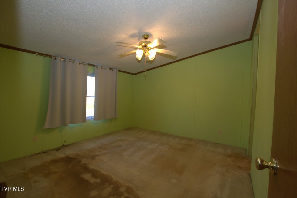 Photo #26: 421 Haw Ridge Road