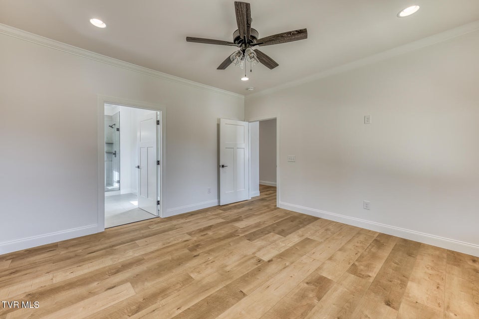 Photo #18: 111 Quiet Stroll Lane