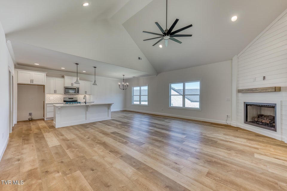 Photo #8: 111 Quiet Stroll Lane