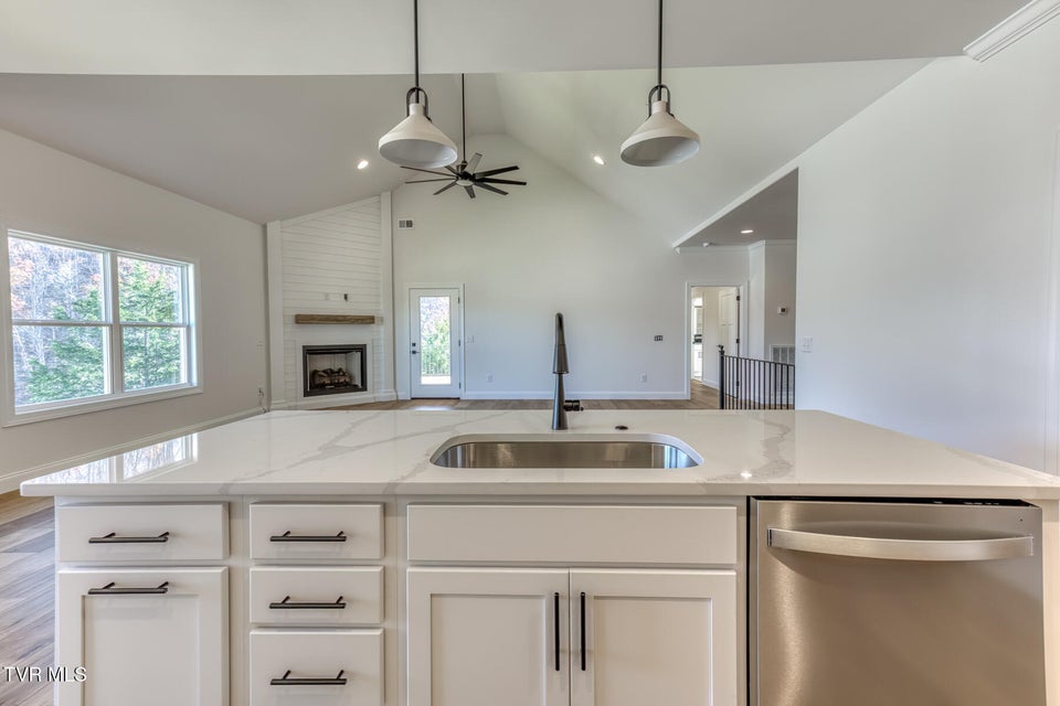 Photo #25: 111 Quiet Stroll Lane