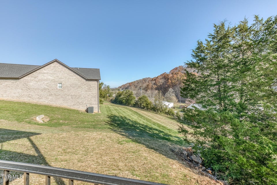 Photo #45: 111 Quiet Stroll Lane