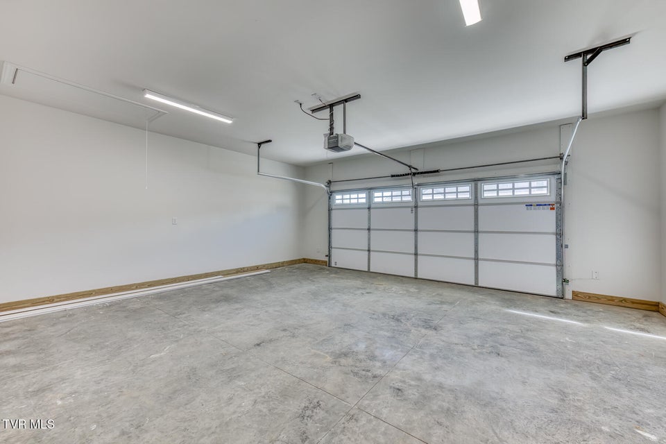 Photo #50: 111 Quiet Stroll Lane