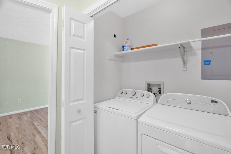 Photo #13: 817 Wayne Avenue