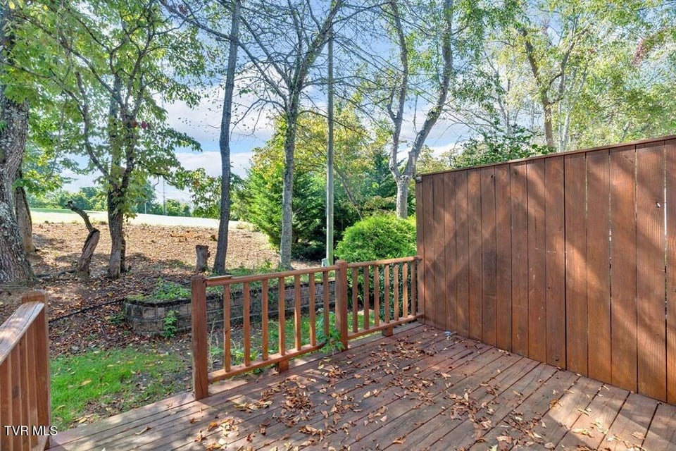 Photo #24: 817 Wayne Avenue