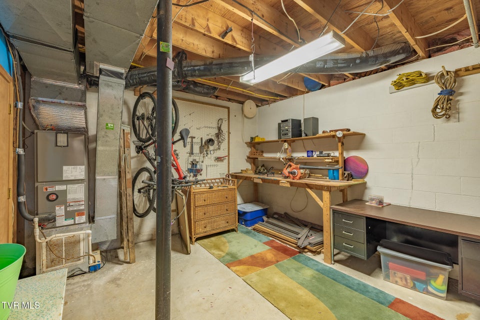 Photo #18: 32209 Rambo Street