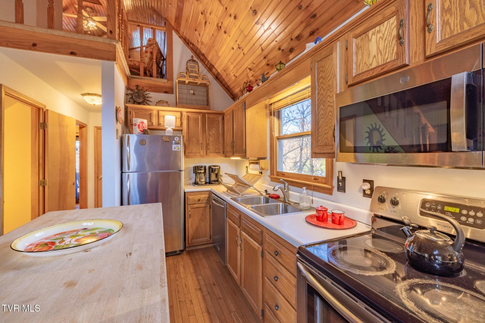 Photo #4: 32209 Rambo Street