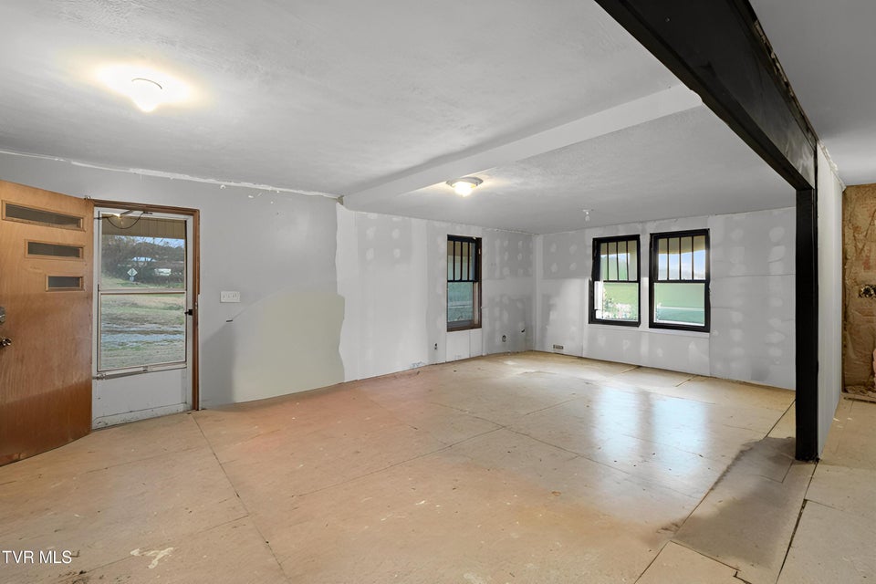 Photo #7: 840 Bright Hope Road