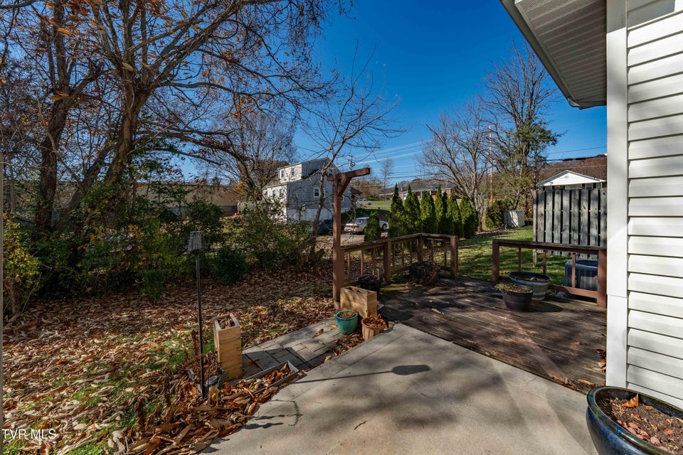 Photo #36: 3 Cherokee Ridge Court