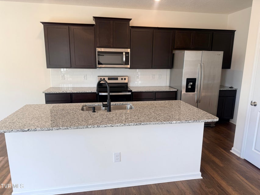 Photo #5: 220 Crockett Drive