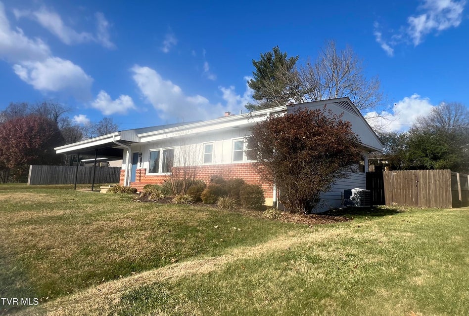 Photo #7: 105 Lowry Lane