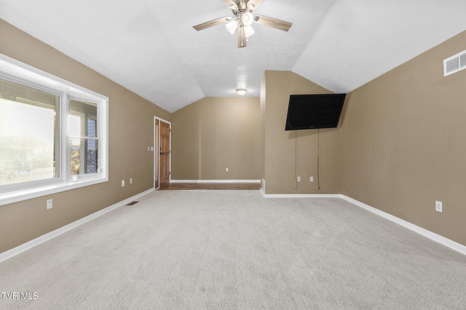 Photo #13: 1037 Keith Lane