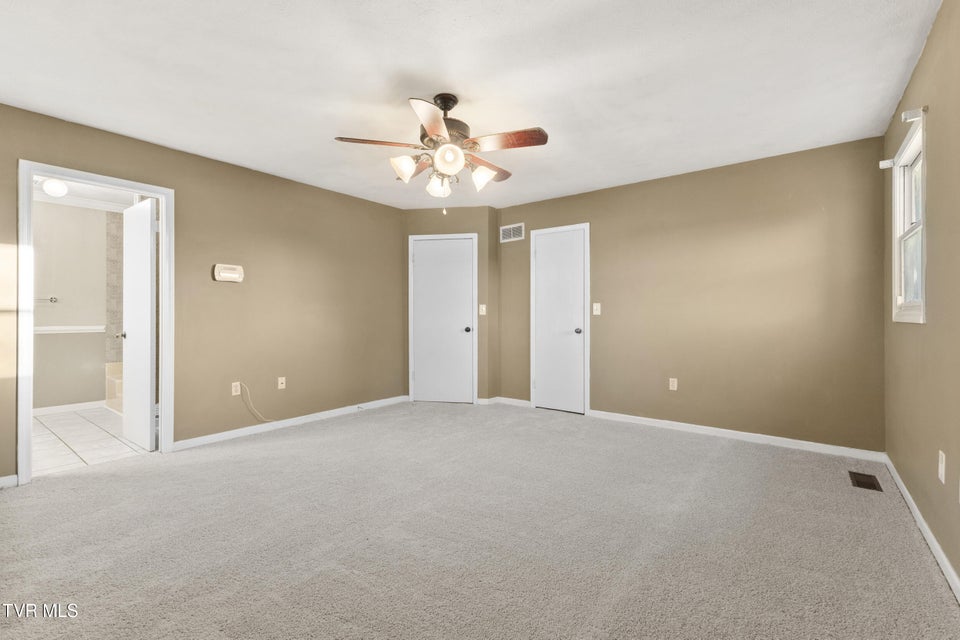 Photo #21: 1037 Keith Lane