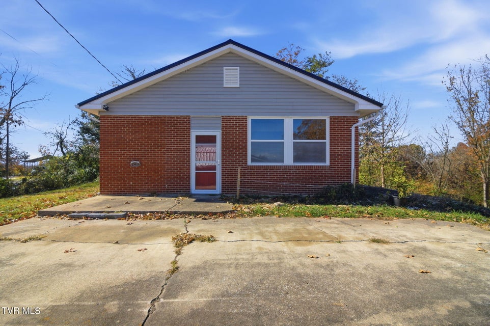 Photo #22: 108 Cottonwood Drive