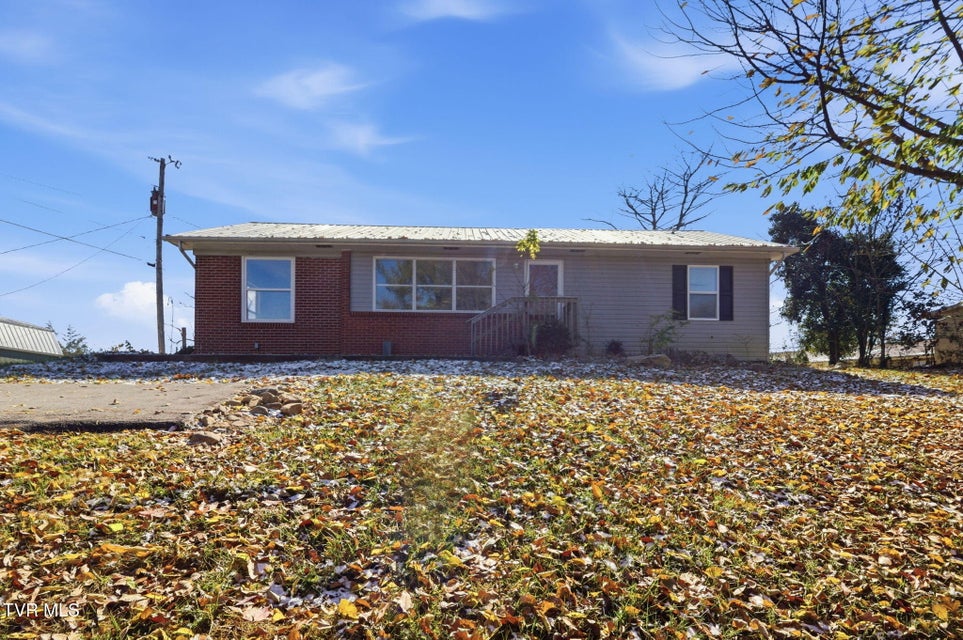 Photo #2: 108 Cottonwood Drive