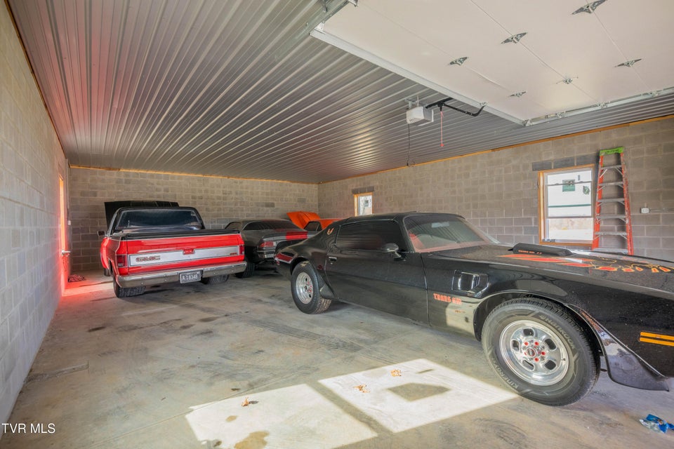 Photo #25: 7695 Greystone Road