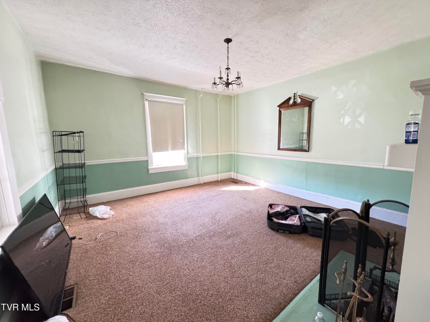 Photo #12: 301 Roberts Street