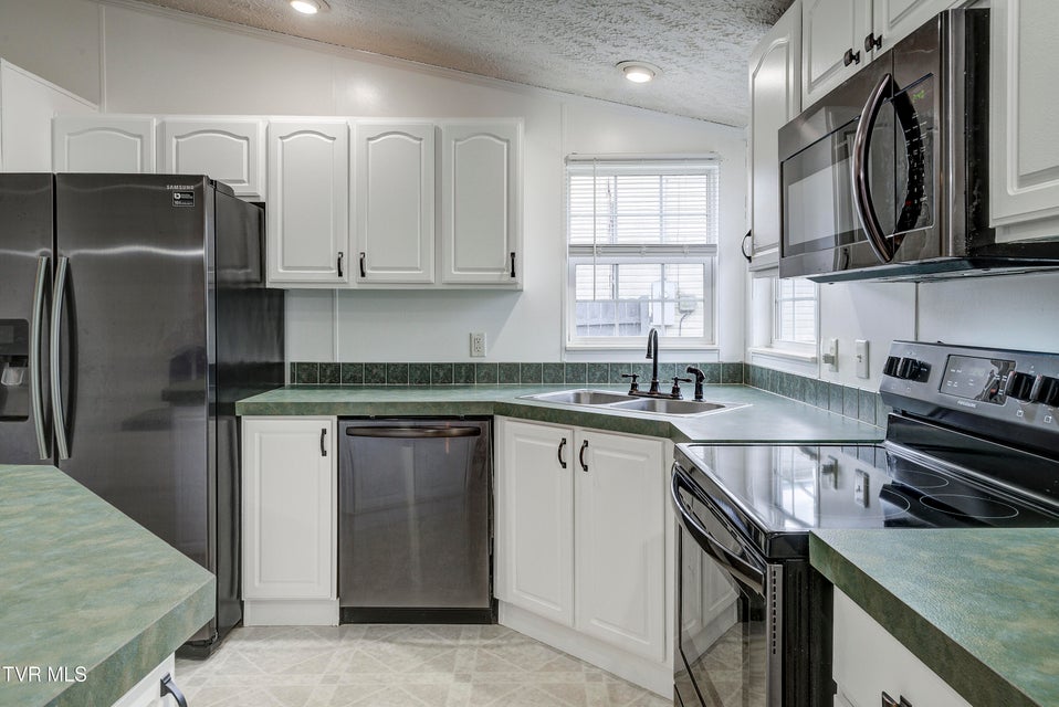 Photo #27: 558 Garrison Hollow Road