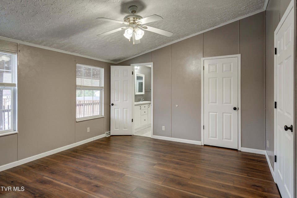 Photo #31: 558 Garrison Hollow Road