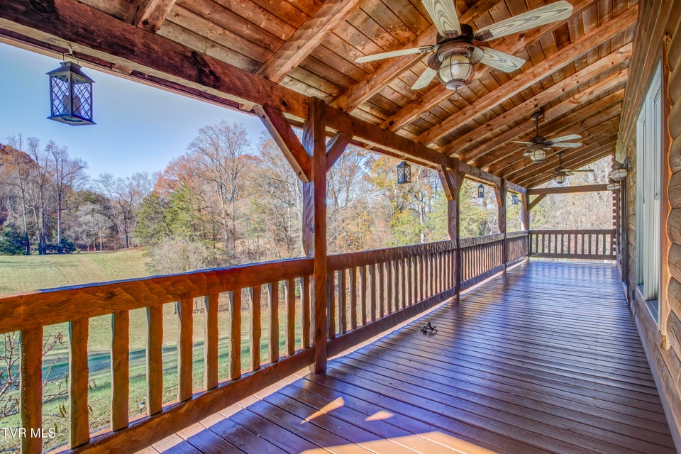 Photo #7: 255 Bank Drive