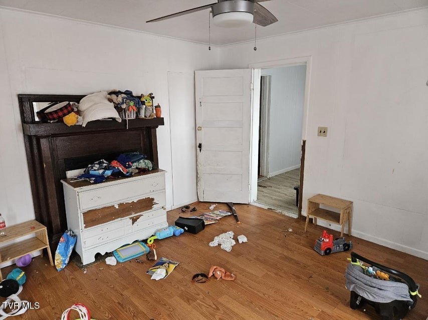 Photo #16: 204 High Avenue