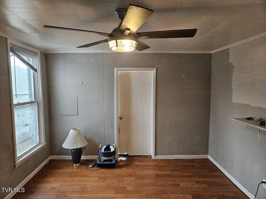 Photo #17: 204 High Avenue