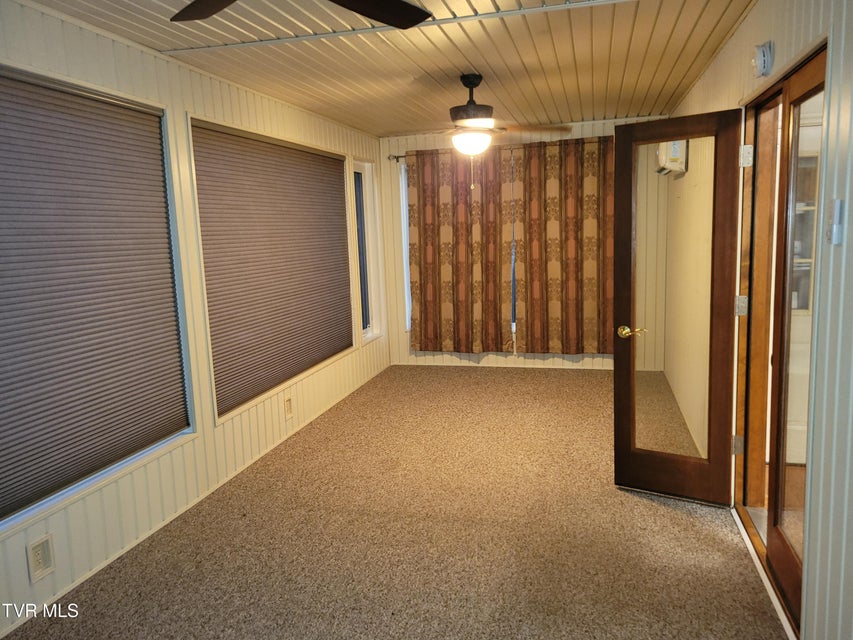 Photo #50: 1448 Piedmont Street