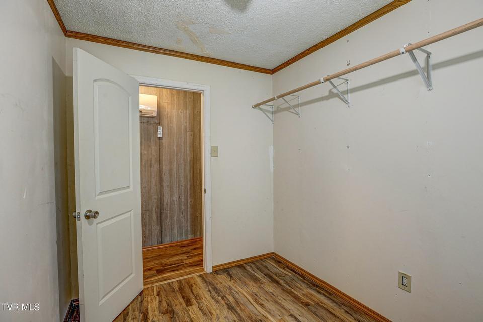 Photo #22: 1693 Paperville Road