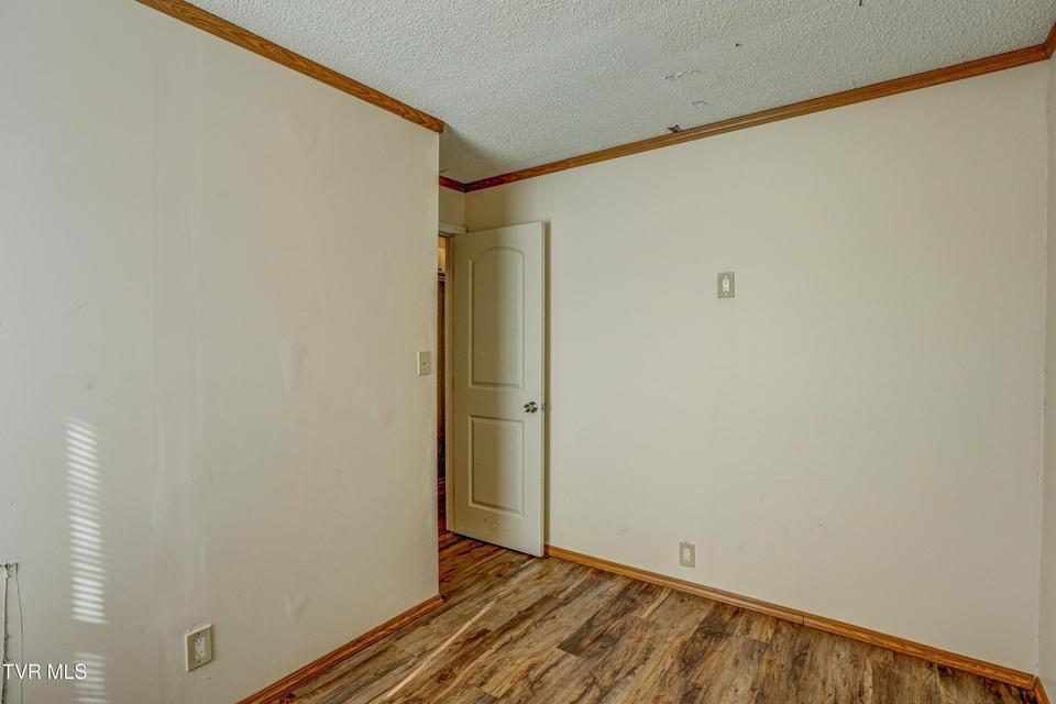 Photo #25: 1693 Paperville Road