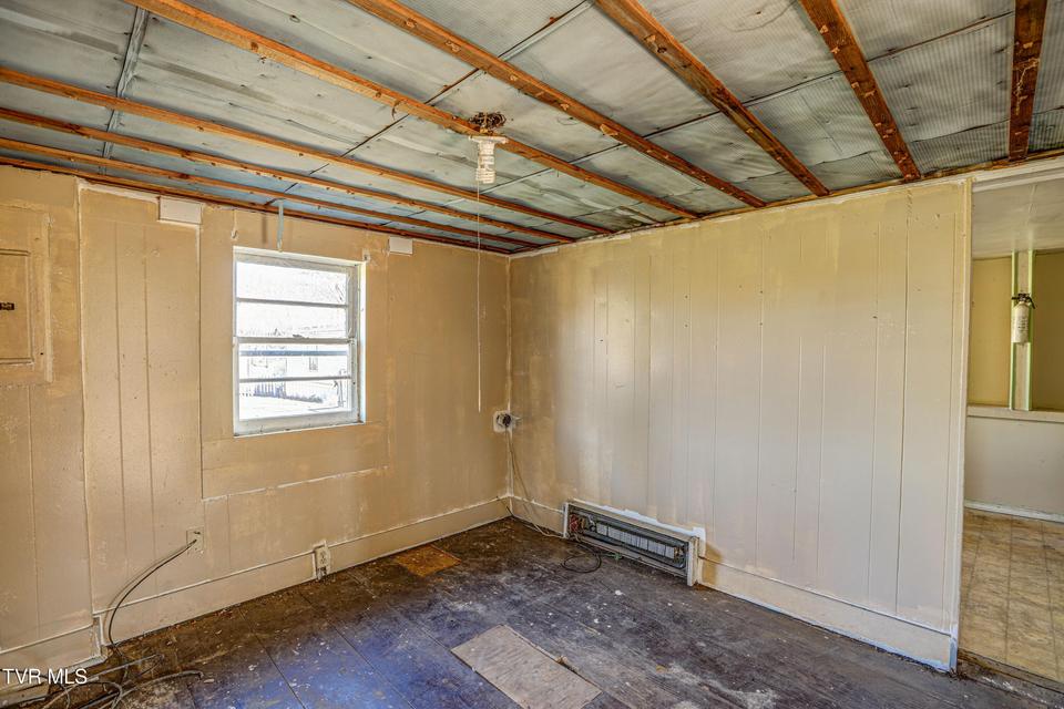 Photo #31: 1693 Paperville Road