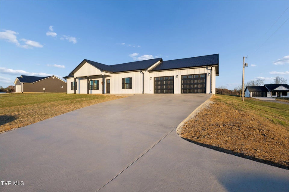 Photo #2: 5930 Snapps Ferry Road