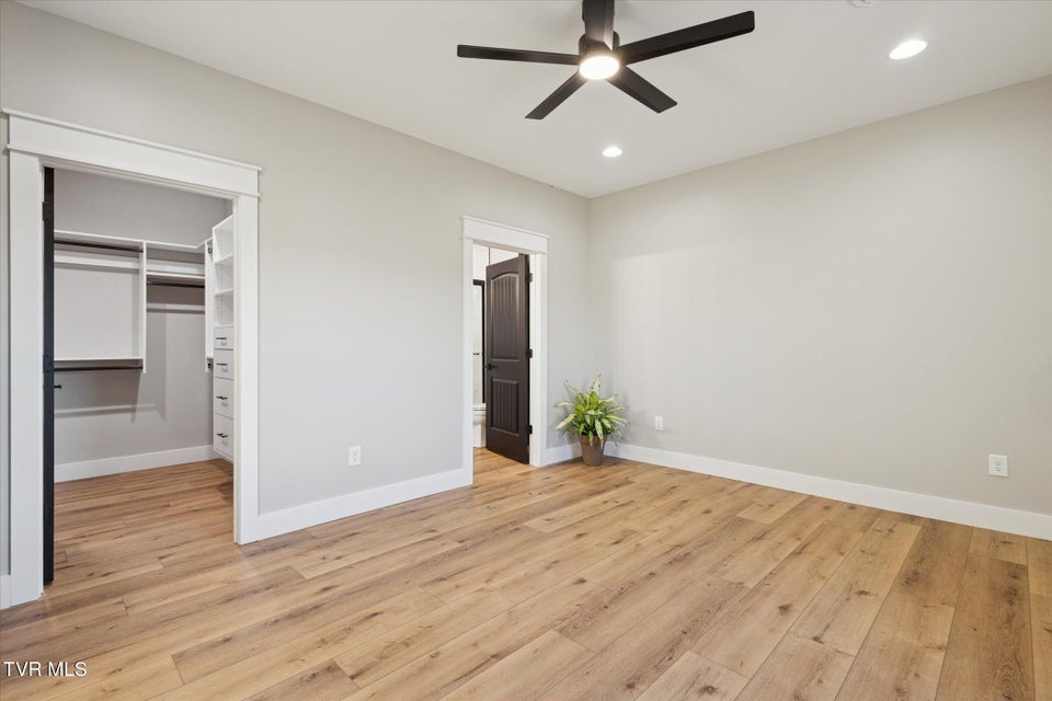 Photo #13: 5930 Snapps Ferry Road