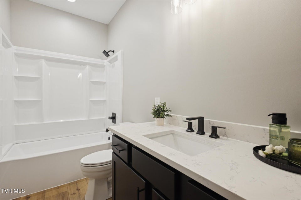 Photo #22: 5930 Snapps Ferry Road