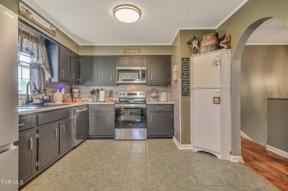 Photo #11: 8856 Rich Valley Road