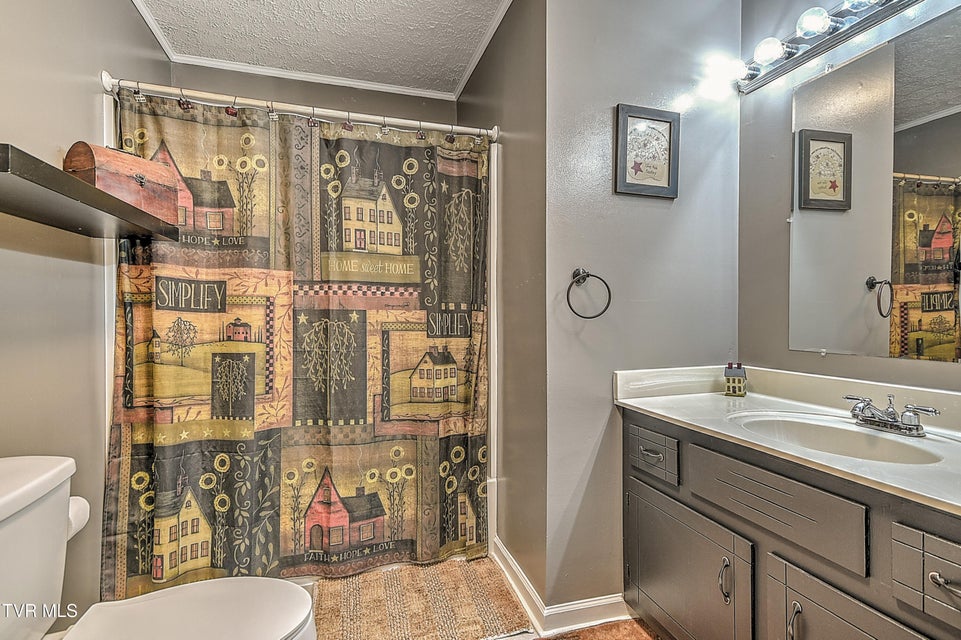 Photo #17: 8856 Rich Valley Road