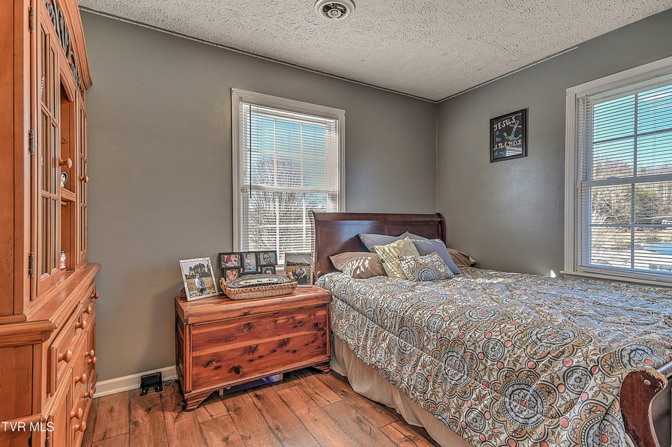 Photo #18: 8856 Rich Valley Road