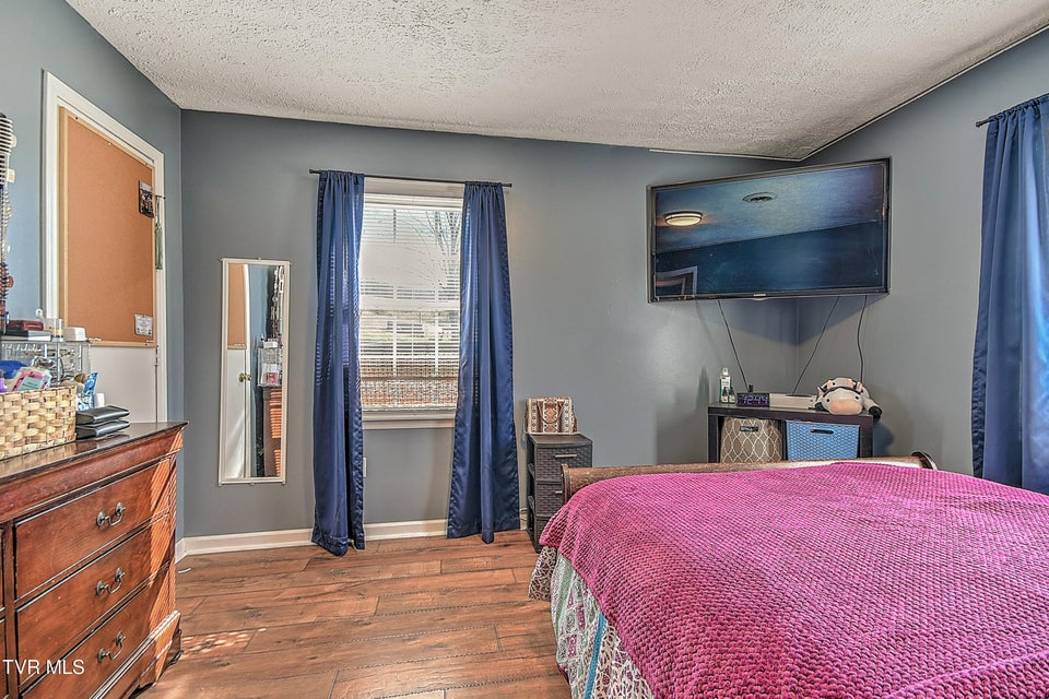 Photo #21: 8856 Rich Valley Road