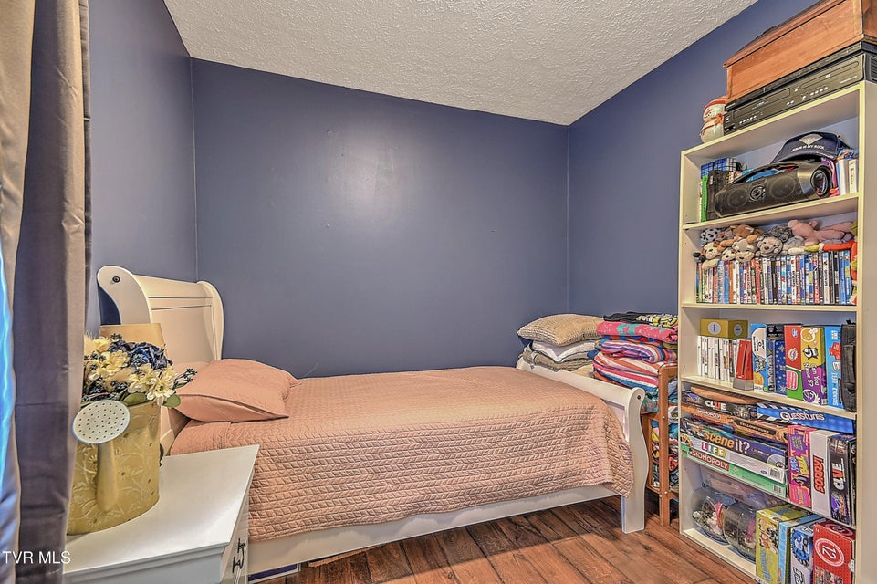 Photo #23: 8856 Rich Valley Road