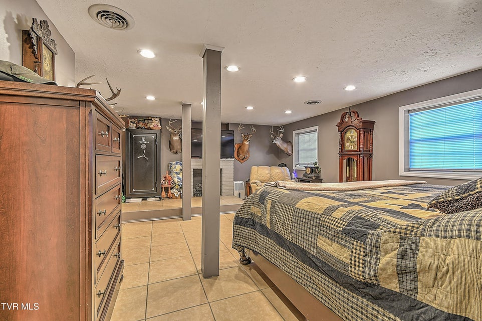 Photo #24: 8856 Rich Valley Road