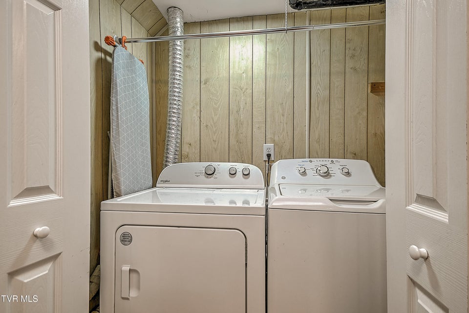 Photo #31: 8856 Rich Valley Road