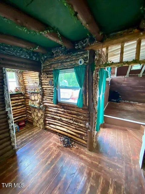 Photo #30: 359 Buzzard Roost Road