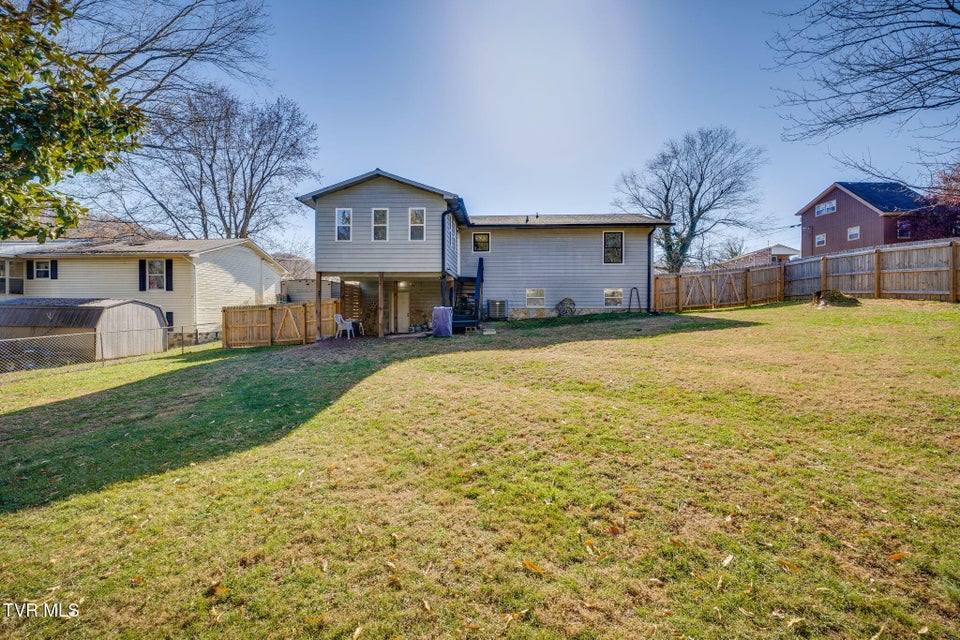 Photo #29: 107 Summerview Court